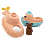LE SOUS-MARIN BATEAU DE PETIT OURS BRUN